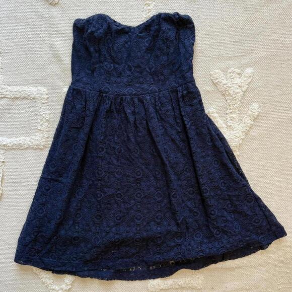 Pins & Needles Dresses & Skirts - 🖤 Pins and Needles Navy Lace Strapless Dress – Size M